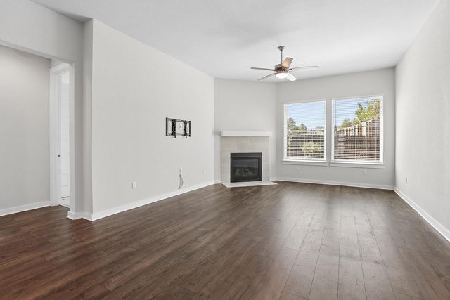 6405 Velvet Leaf LN, Buda, TX 78610