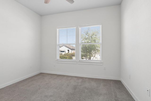 6405 Velvet Leaf LN, Buda, TX 78610