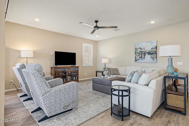 13986 W ALVARADO Drive, Goodyear, AZ 85395