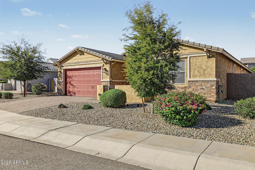 13986 W ALVARADO Drive, Goodyear, AZ 85395 — photo 2
