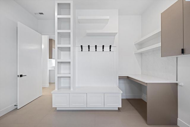 2243 S Wilson Pl, Kennewick, WA 99338