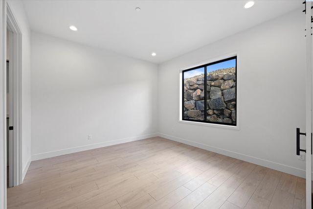 2243 S Wilson Pl, Kennewick, WA 99338