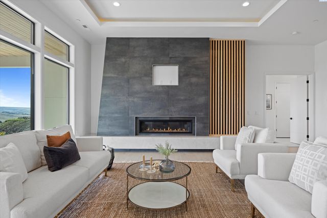 2243 S Wilson Pl, Kennewick, WA 99338