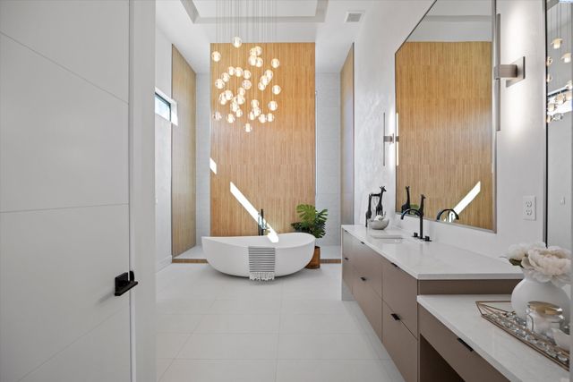 2243 S Wilson Pl, Kennewick, WA 99338