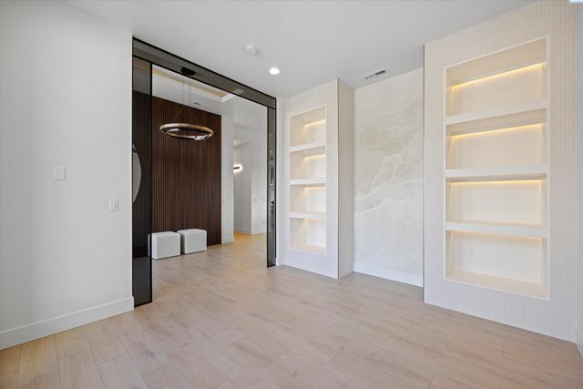 2243 S Wilson Pl, Kennewick, WA 99338