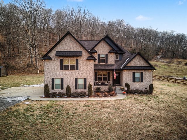 596 Lindsey Hollow Rd, Gallatin, TN 37066