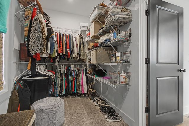 596 Lindsey Hollow Rd, Gallatin, TN 37066