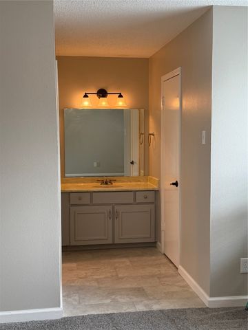 3618 Holly Tree Trail, Garland, TX 75044