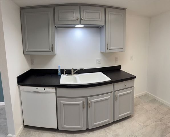 3618 Holly Tree Trail, Garland, TX 75044