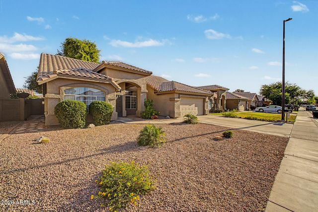 2347 E RANCH Road, Gilbert, AZ 85296