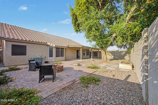 2347 E RANCH Road, Gilbert, AZ 85296