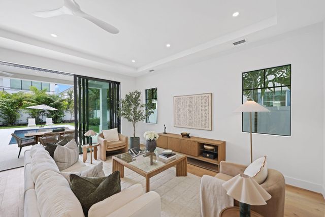 234 NE 12th Street, Delray Beach, FL 33444