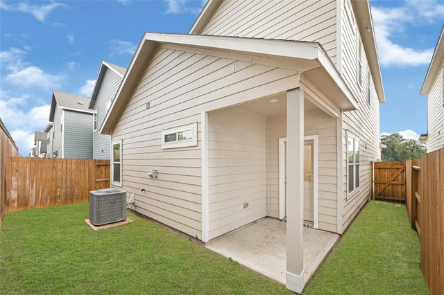 14115 Mellow Pine Court, Houston, TX 77032