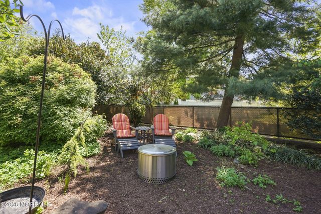 636 Ridgedale Avenue, Woodbridge, NJ 07095