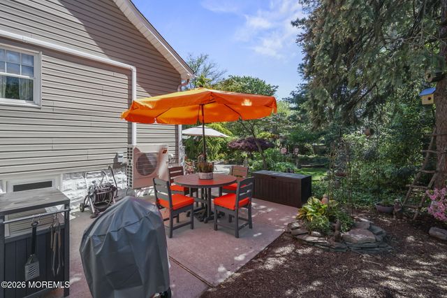 636 Ridgedale Avenue, Woodbridge, NJ 07095