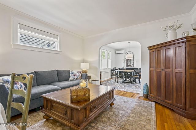 636 Ridgedale Avenue, Woodbridge, NJ 07095