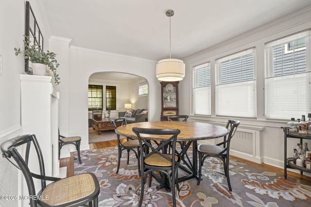 636 Ridgedale Avenue, Woodbridge, NJ 07095