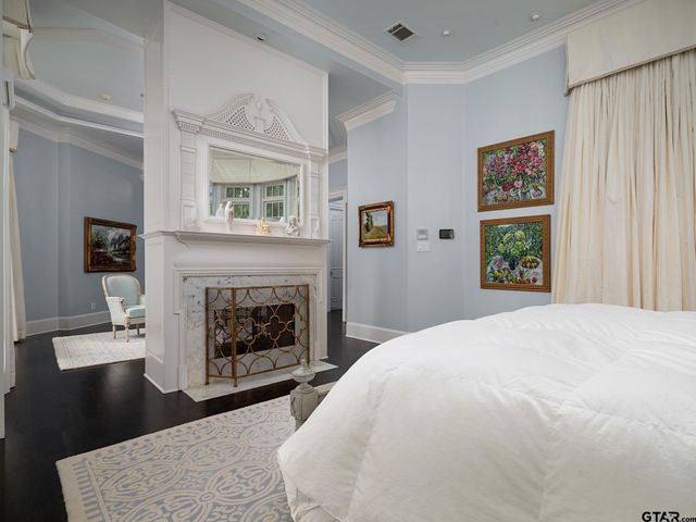 211 Saddle Creek Drive, Tyler, TX 75703