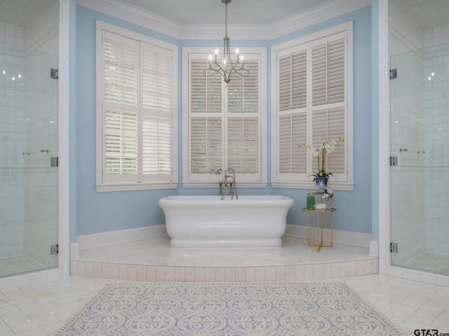 211 Saddle Creek Drive, Tyler, TX 75703