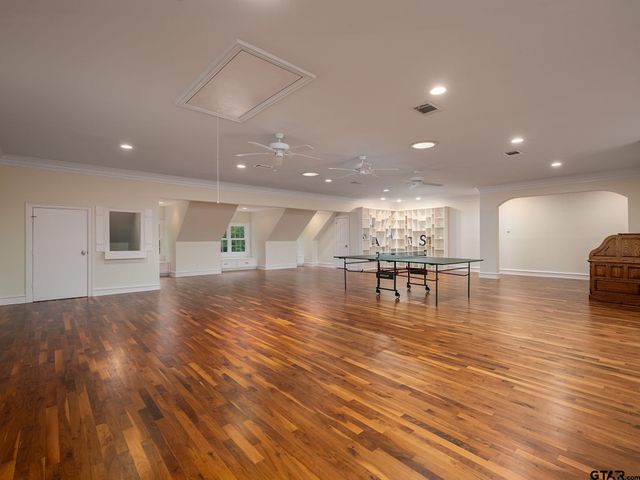 211 Saddle Creek Drive, Tyler, TX 75703