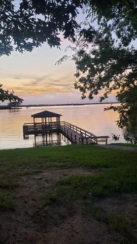 1055 County Road 1226, Quitman, TX 75783