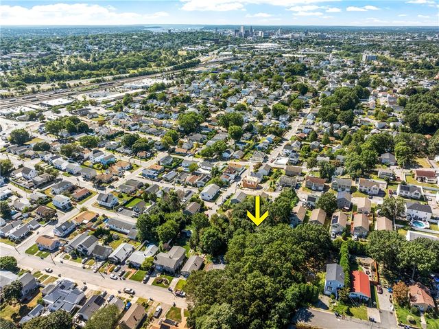 46 Sedan Street, Providence, RI 02904