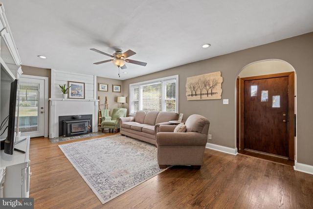 420 TUOHY AVE, Pitman, NJ 08071