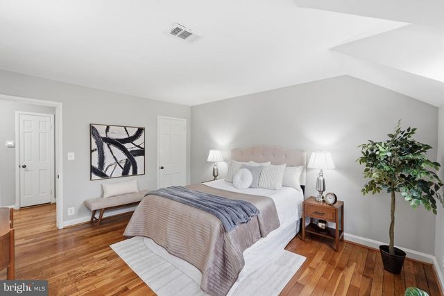 3617 S TAYLOR ST, Arlington, VA 22206