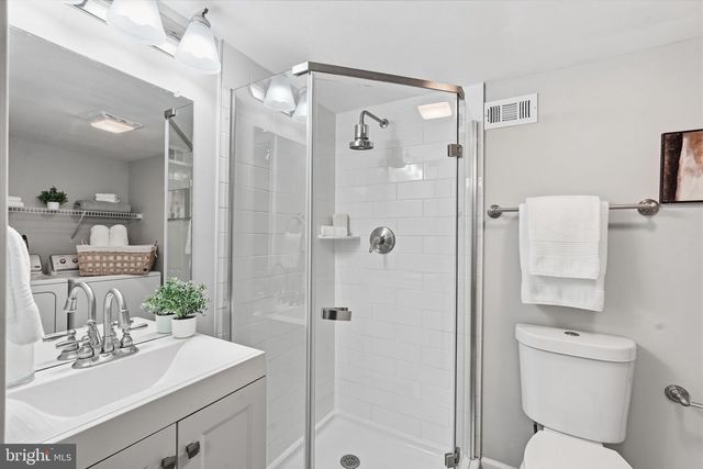 3617 S TAYLOR ST, Arlington, VA 22206