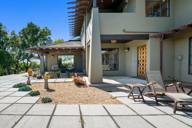 1205 Eagle Hill Road, Royal Oaks, CA 95076