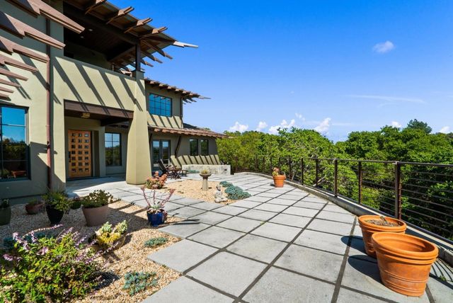 1205 Eagle Hill Road, Royal Oaks, CA 95076