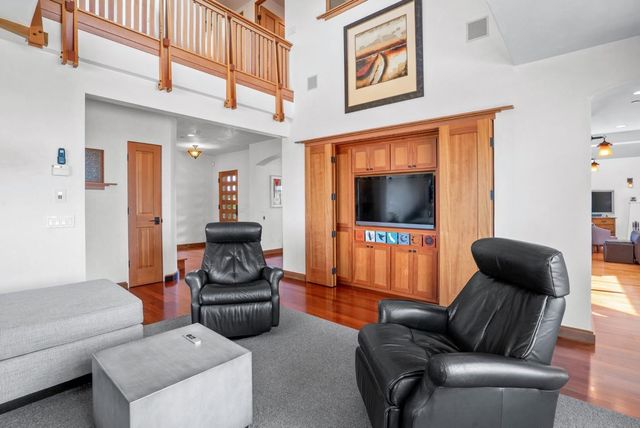 1205 Eagle Hill Road, Royal Oaks, CA 95076
