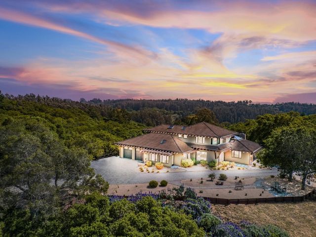 1205 Eagle Hill Road, Royal Oaks, CA 95076