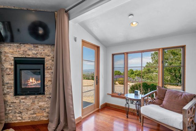 1205 Eagle Hill Road, Royal Oaks, CA 95076