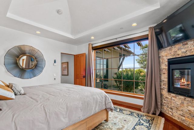 1205 Eagle Hill Road, Royal Oaks, CA 95076
