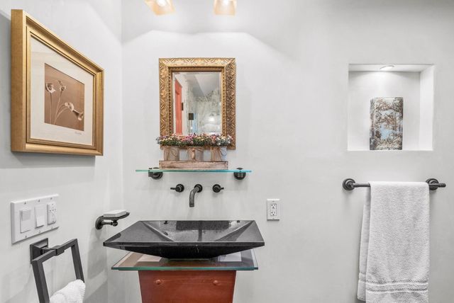 1205 Eagle Hill Road, Royal Oaks, CA 95076