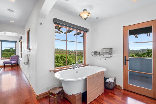 1205 Eagle Hill Road, Royal Oaks, CA 95076