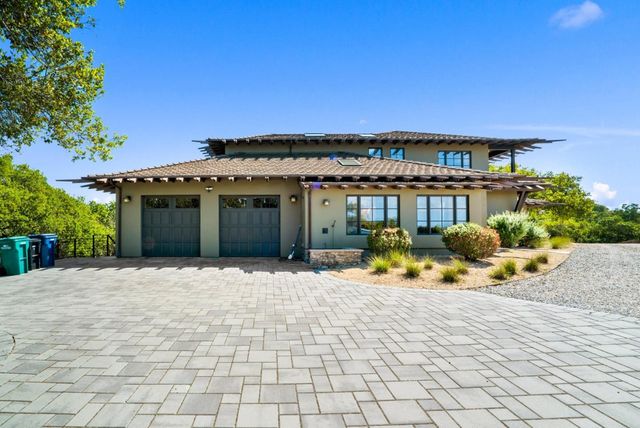 1205 Eagle Hill Road, Royal Oaks, CA 95076