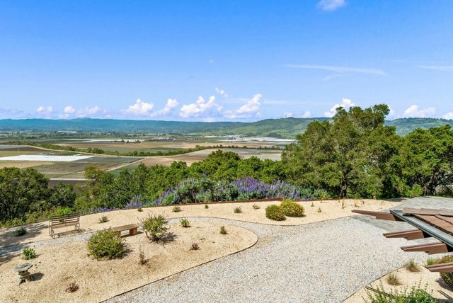 1205 Eagle Hill Road, Royal Oaks, CA 95076