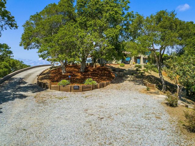 1205 Eagle Hill Road, Royal Oaks, CA 95076
