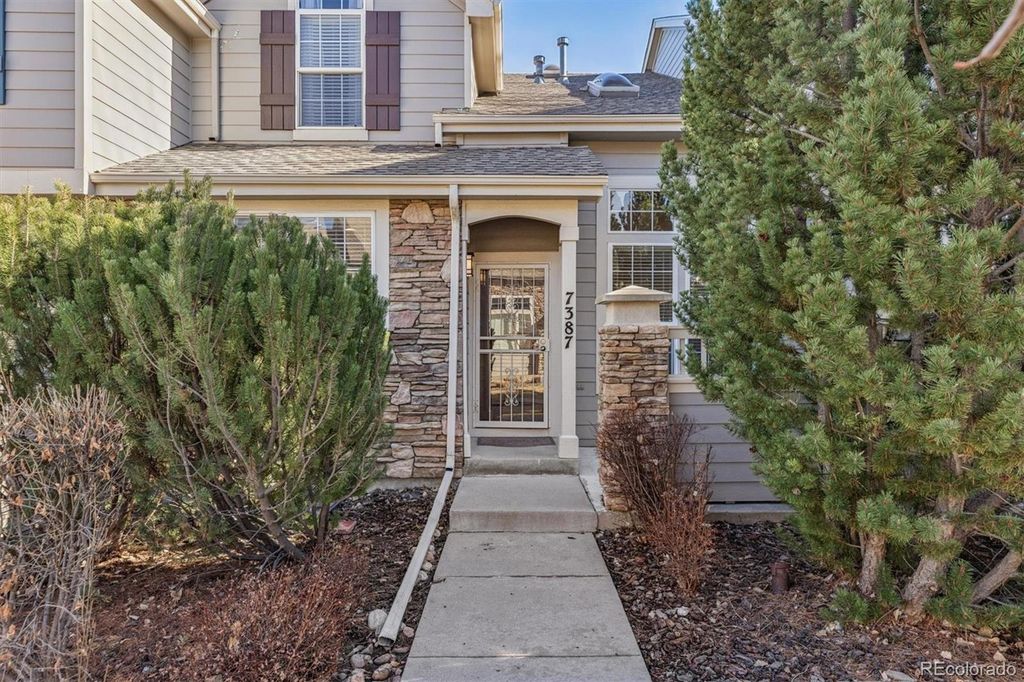 7387 Norfolk Place, Castle Pines, CO 80108
