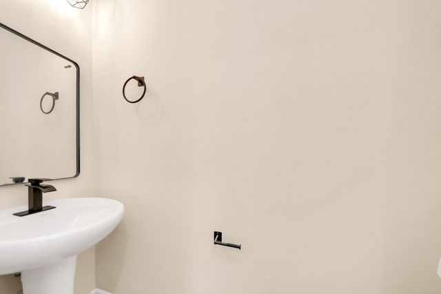 3808 Hiford Drive A, Houston, TX 77047