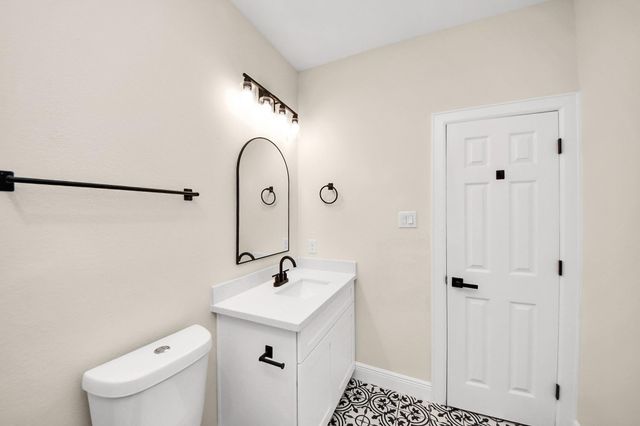 3808 Hiford Drive A, Houston, TX 77047