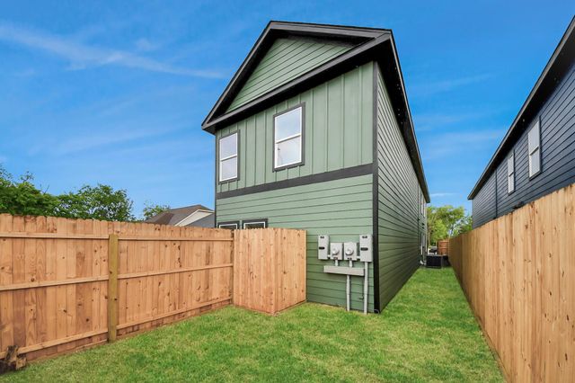 3808 Hiford Drive A, Houston, TX 77047