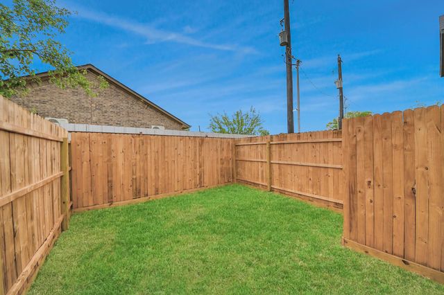 3808 Hiford Drive A, Houston, TX 77047