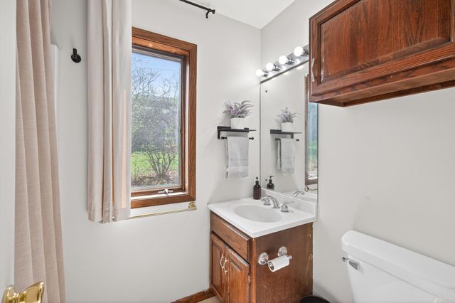 6109 27th Street N, Oakdale, MN 55128