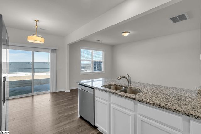 32 Apricot Lane, Duncan, SC 29334