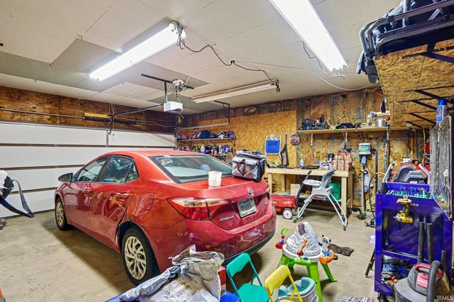 22020 Hanover Drive, Bristol, IN 46507