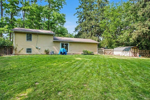 22020 Hanover Drive, Bristol, IN 46507