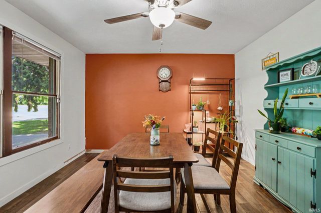 22020 Hanover Drive, Bristol, IN 46507